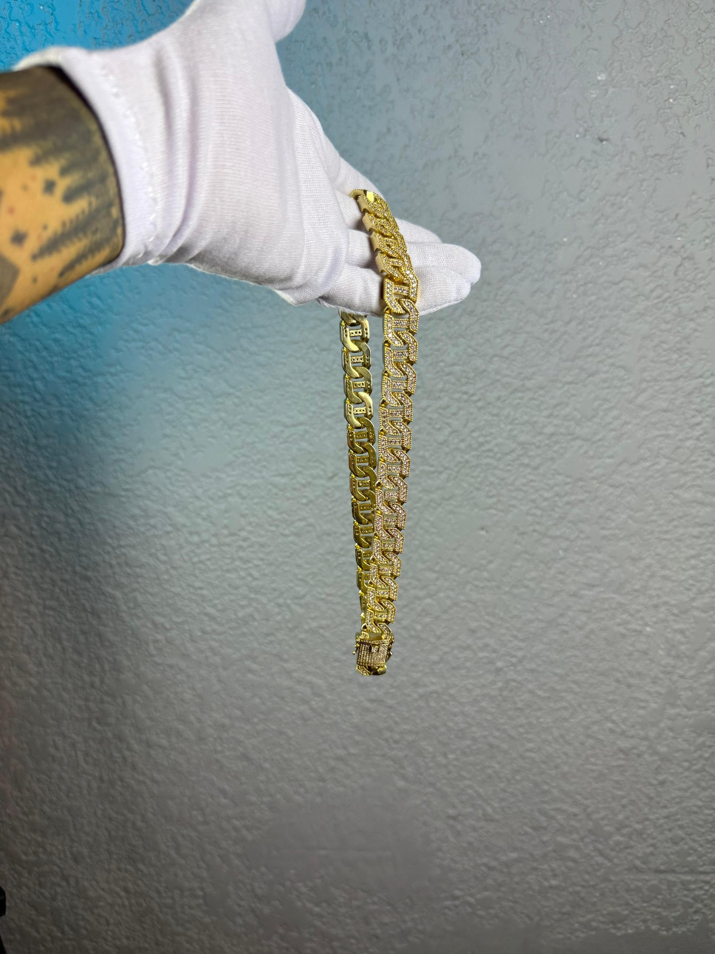 CADENA CUBANA EN ORO LAMINADO 18K