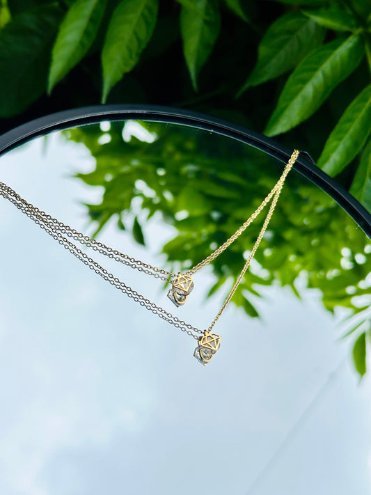 Collar + Dije Diamante + Aretes 18k