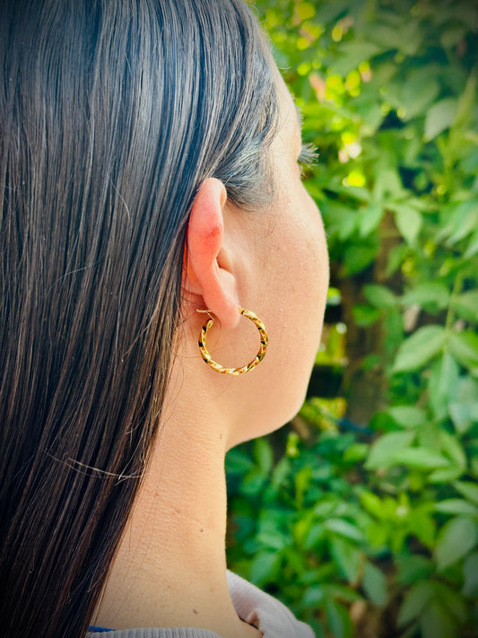 Aretes Circulares de Oro laminado 18k