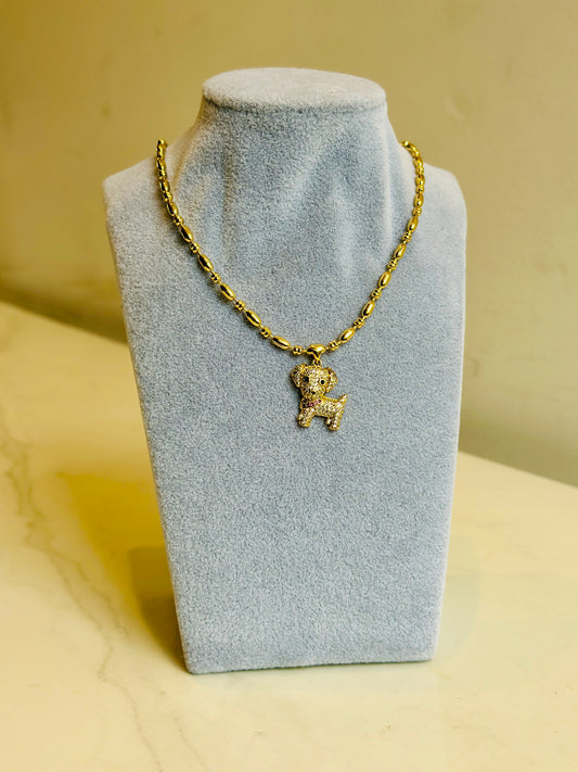 Collar con dije de Perro en Oro Laminado 18K