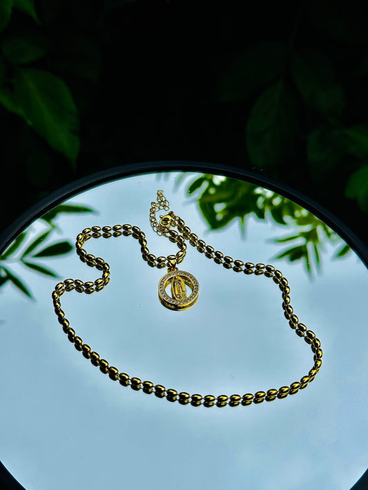 Collar de la Virgen en Oro Laminado 18K